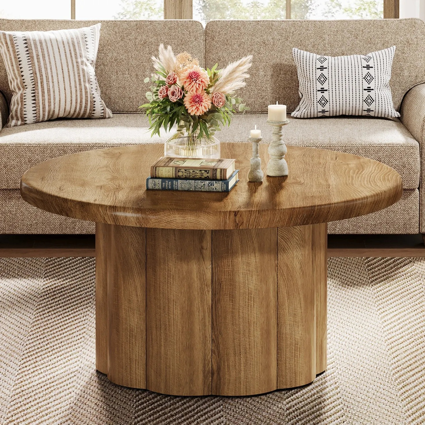 31.5" Round Coffee Table, Farmhouse Center Table with Fluted Drum Base